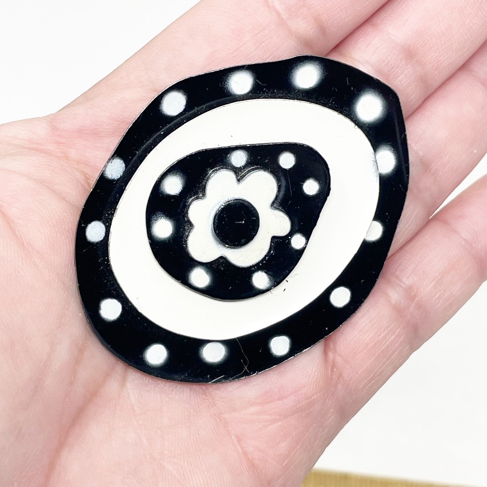 Vintage Enamel Mod Brooch Oval Pin Black White Polka Dot Flower Artisan 60s 70s